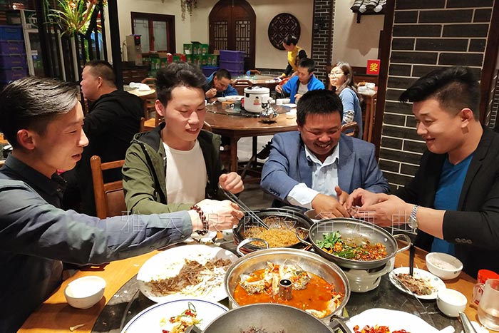 純糧酒飲后不上頭，不口干