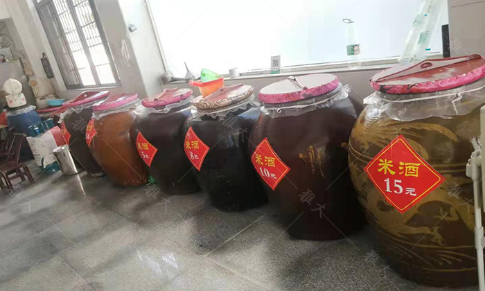 11-16王姐釀的酒口感好，種類多