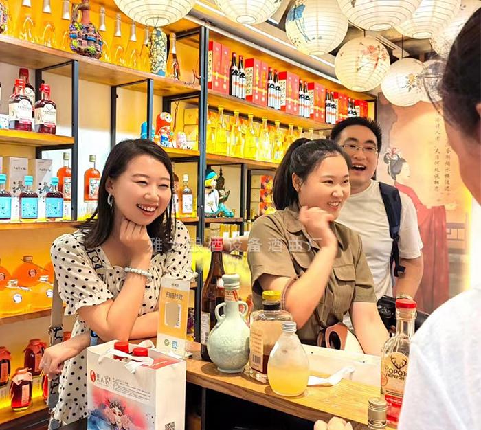 果酒市場(chǎng)前景廣闊，男女都適合飲用