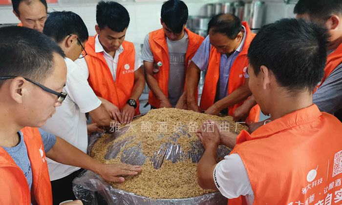 為什么不同酒廠釀造的小曲清香酒味道不一樣？ 6