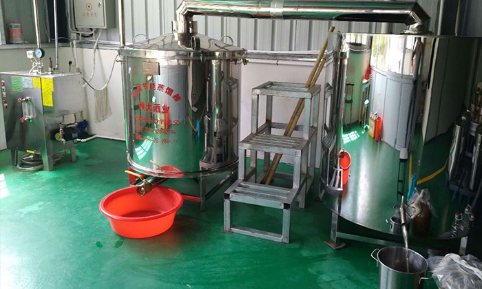 10.4新型釀酒設備—電加熱釀酒設備