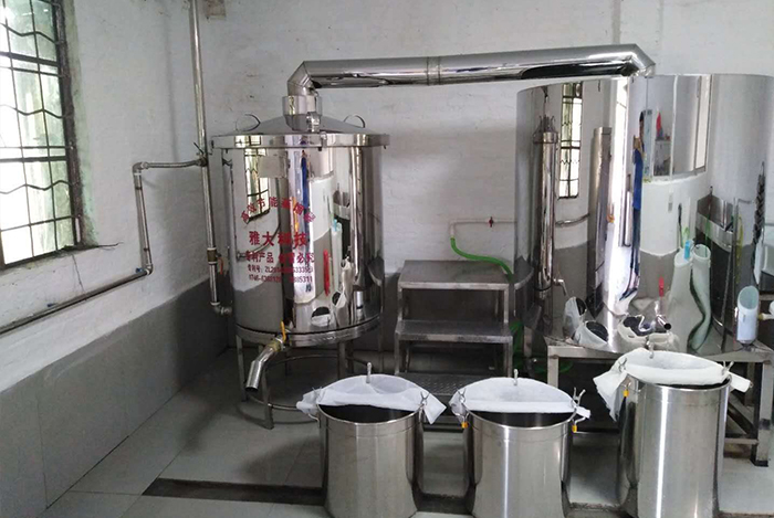 7.29純糧釀酒設(shè)備接酒，紗布過濾