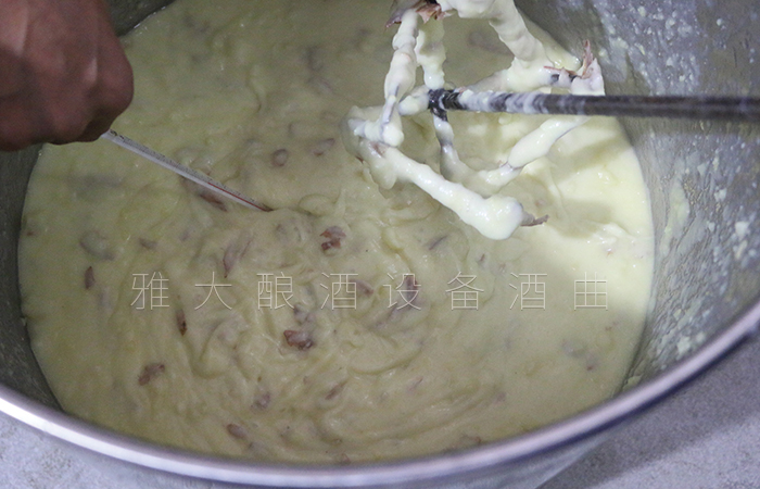 土豆打碎完成后，溫度為50度