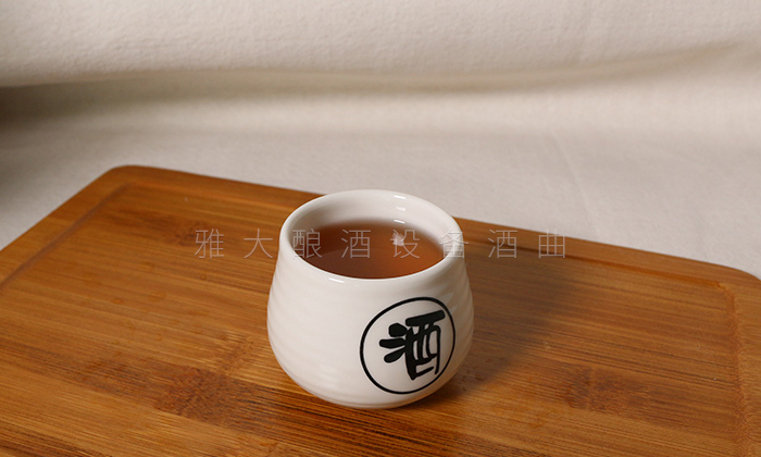 品一口，濃濃的果香讓人陶醉