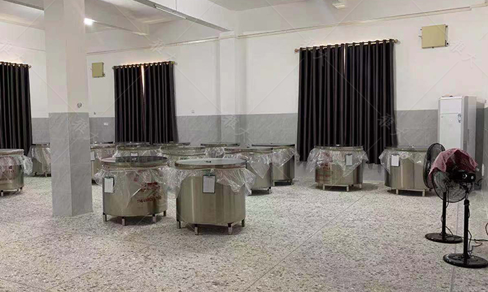 12-7第一批大米酒發(fā)酵完成，可以蒸酒了