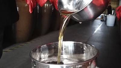 夏季用電加熱釀酒設(shè)備的酒坊生意變淡，如何破局？