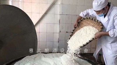 用小型蒸酒設(shè)備釀酒如做人，差一個時辰，那都不叫酒