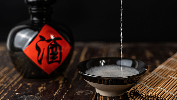 從谷物到美酒，探尋白酒蒸餾設(shè)備釀酒7個過程的奧妙！