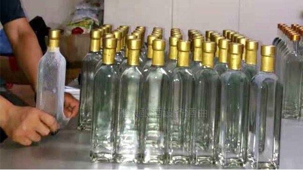 雅大小型酒廠設(shè)備定居韓國(guó)，釀出來(lái)的酒火爆韓國(guó)華人圈！