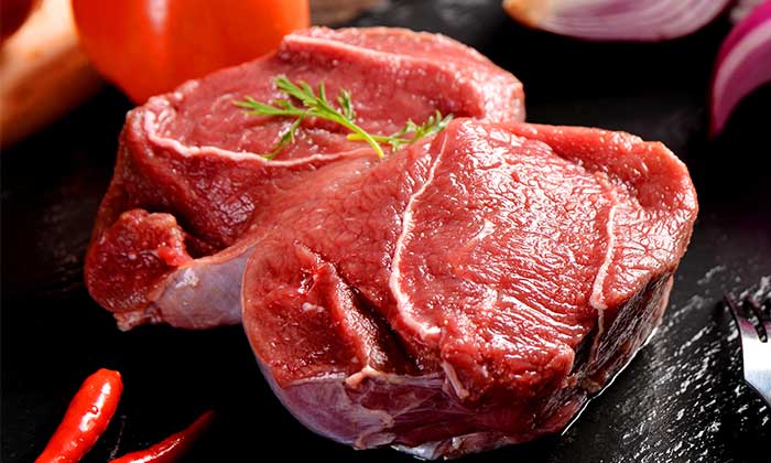 酒糟喂牛肉質好，賣價高